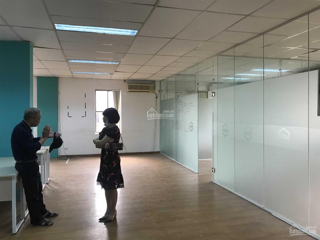 Cho thuê văn phòng quận cầu giấy, phố hoàng đạo thúy 90m2