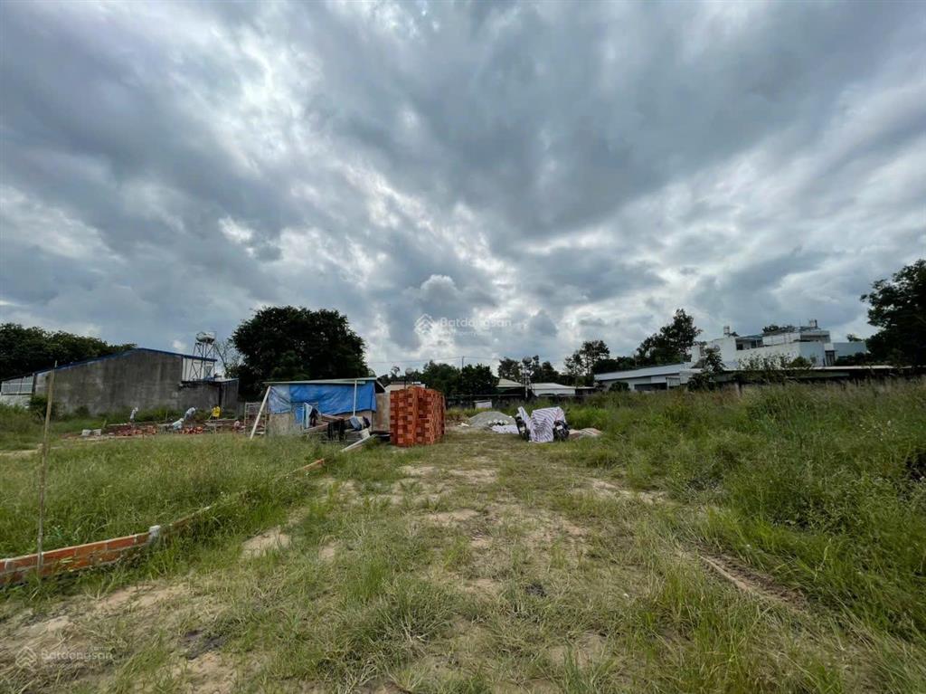 Bán đất lộc an long thành 5x18m full thổ cư gần khu công nghiệp long đức 3 sổ riêng