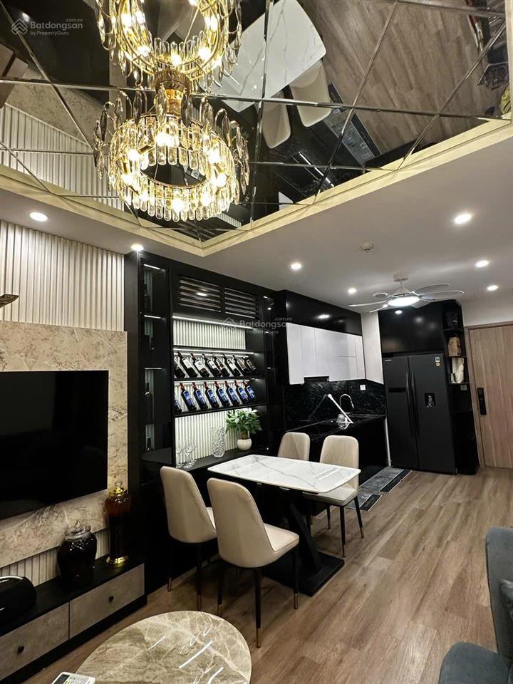 Chính chủ bán gấp căn hộ 2pn + 64m2 giá chỉ 5.25 tỷ phân khu gs  vinhomes smart city