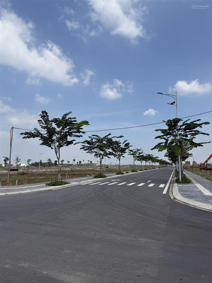 Đất nền lương hoà bình chánh 5x22 ngay chân cầu xáng ngang đường mai bá hương nối dài