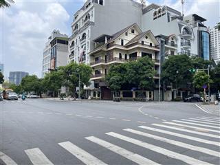 Gia đình tôi cần bán toà nhà trung tâm q. cầu giấy ! lô góc 2 mặt đường lớn !