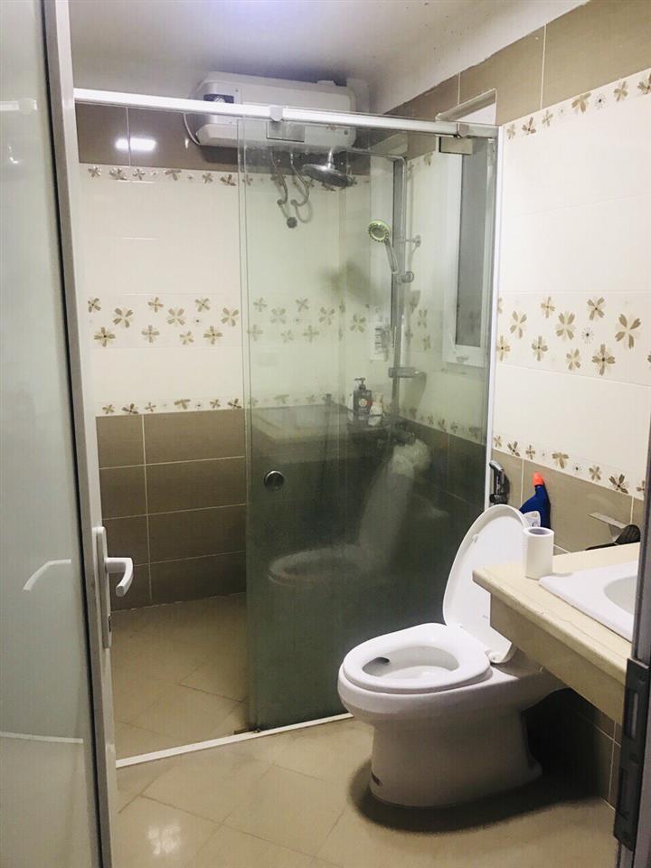 Cho thuê nhà liền kề 4.5 tầng làm văn phòng hoặc để ở tại kđt văn phú   0985 511 ***