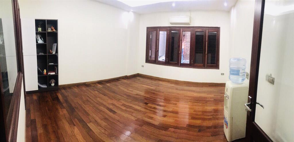 Cho thuê nhà liền kề 4.5 tầng làm văn phòng hoặc để ở tại kđt văn phú   0985 511 ***