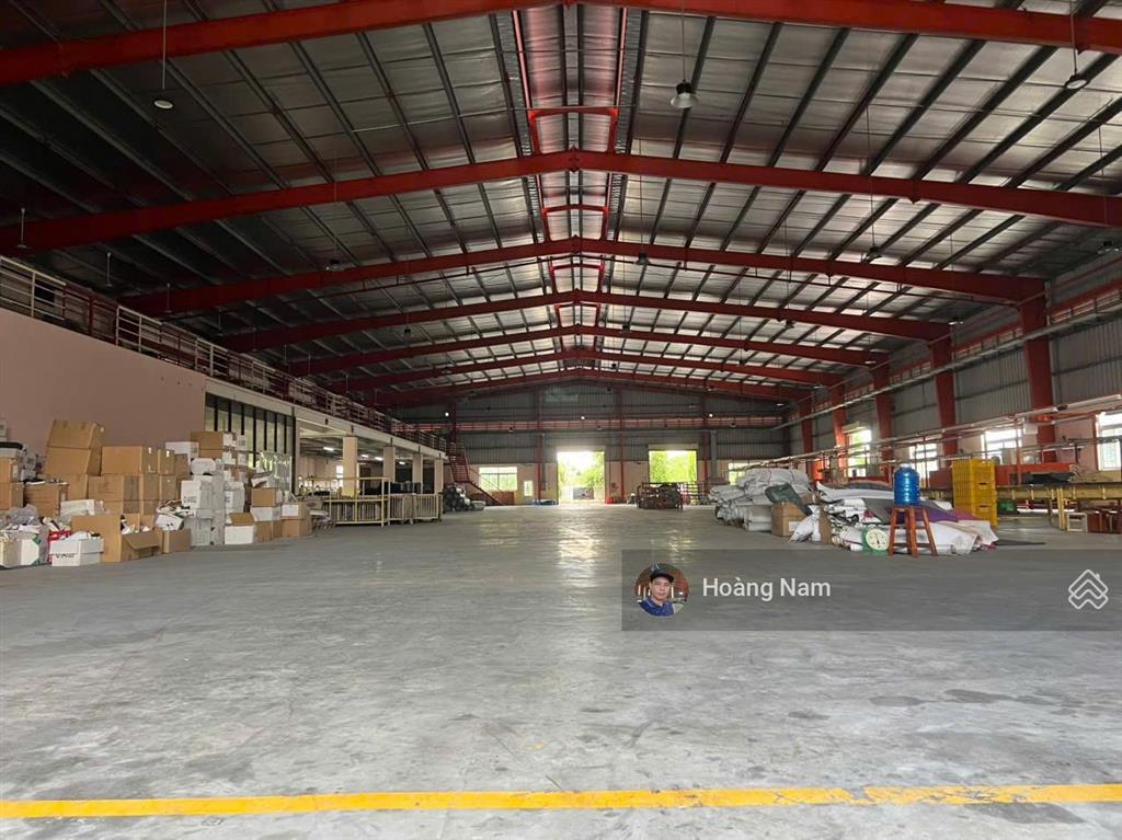 Bán xưởng 5000m2 kcn lê minh xuân, bình chánh. xưởng đẹp giá tốt