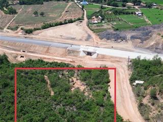 Lô đất hơn 2.2 hecta  hai mặt tiền  cạnh kcn dốc đá trắng  giá rẻ nhất khu vực