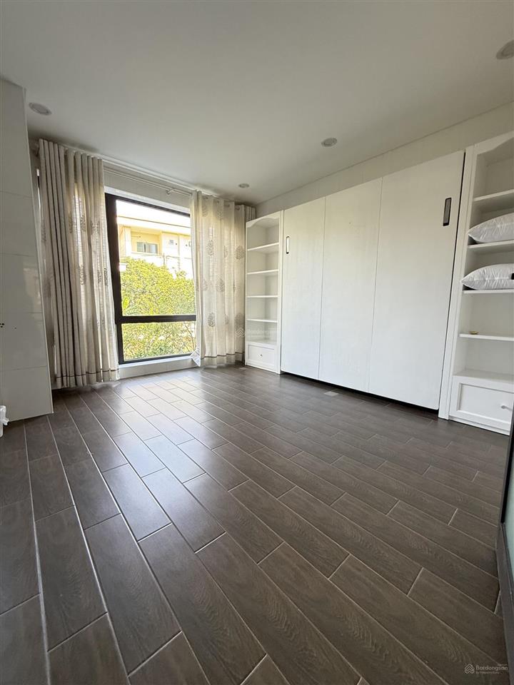 Bán nhà phố thảo nguyên full nội thất vị trí kinh doanh đẹp