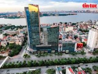 Nhà phố lạc long quân, mặt 6m thoáng, gần sở ban ngành, tttm lotte dt 100m2, giá 36tỷ  0946 823 ***