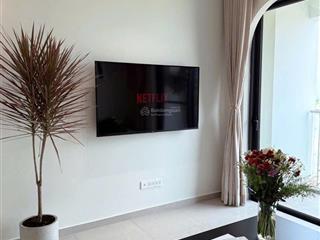Nhà đẹp! bán căn 2pn 70 m2 nội thất cao cấp, view biệt thự. sẵn hợp đồng thuê cao, giá 6.6 tỷ