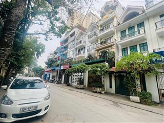 Bán nhà phố hoàng quốc việt, cầu giấy  4 tầng 80m2  ô tô tránh, kinh doanh  giá 32.9 tỷ