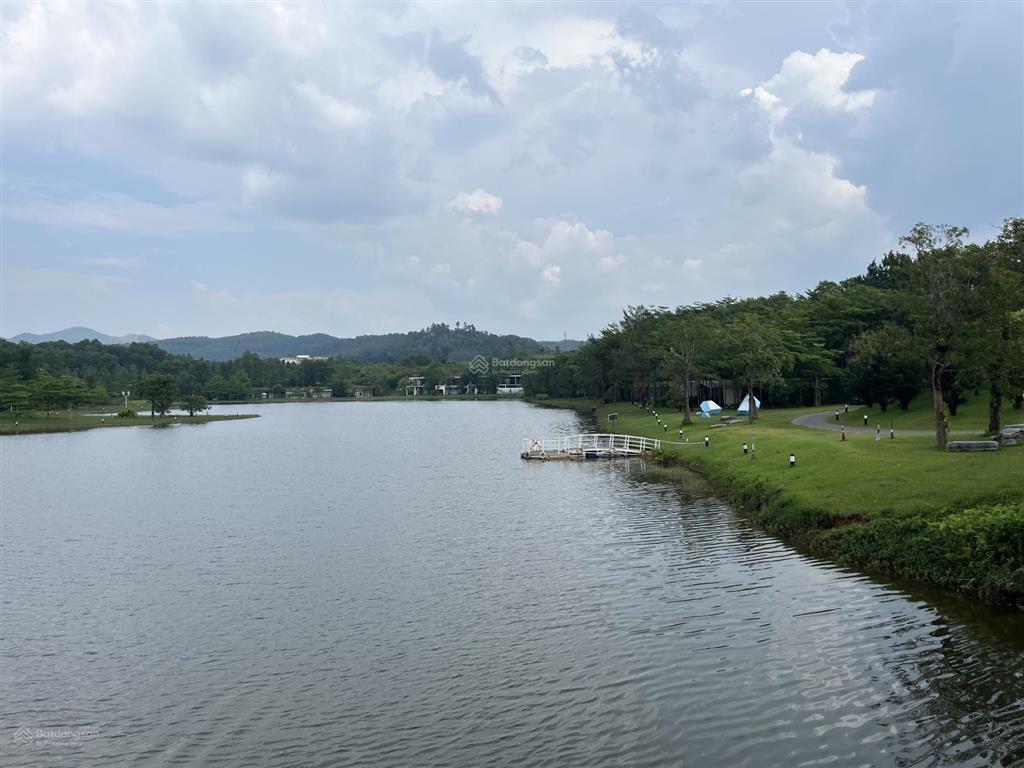 Cần chuyển nhượng lô đất góc mặt hồ thiên yến flamingo đại lải