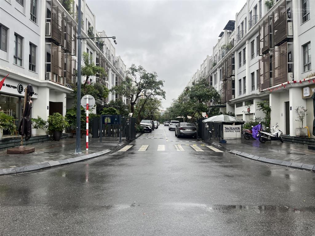 Bán căn shophouse 170m2 góc tại khu đô thị the manor nguyễn xiển