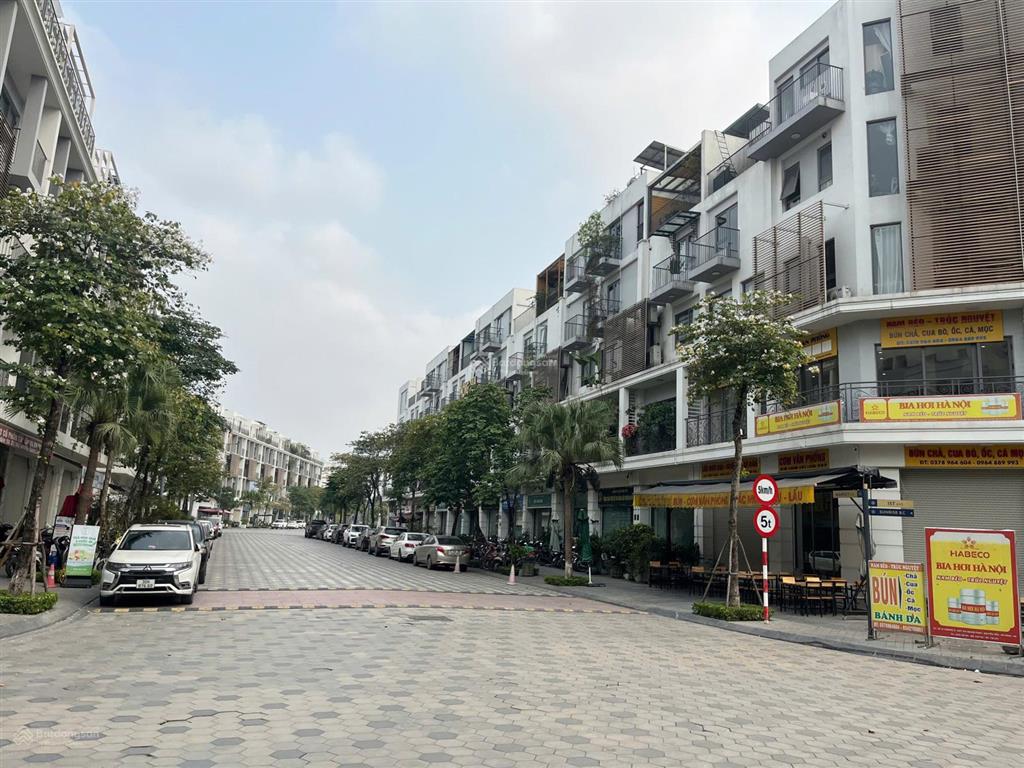 Chính chủ bán căn shop 99m2 the manor central park nguyễn xiển hà nội