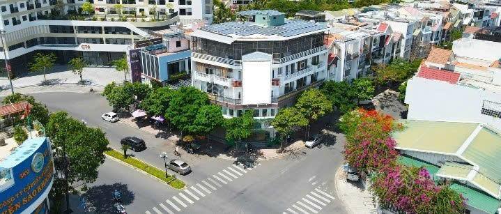 Tòa nhà góc 2 mt đường a1 và b1 thuộc kđt vĩnh điềm trung, 217m2*5 tầng có thang máy, sổ hoàn công