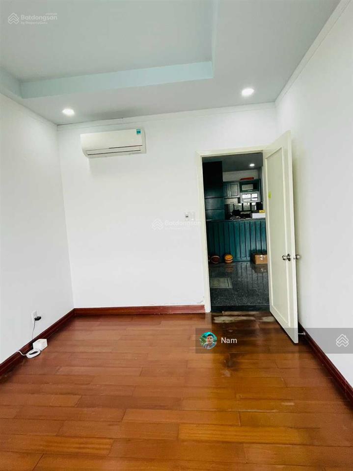 Phú hoàng anh 1 căn duy nhất view hồ bơi 2pn bán 3tỷ9  cam kết đúng giá
