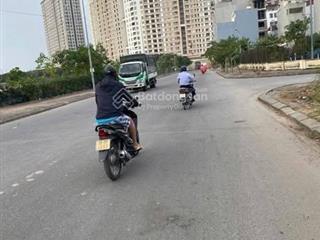Chủ cần tiền bán gấp  bán mảnh 50.6m2 dịch vụ khu c yên nghĩa, hà đông. giá chỉ hơn 9,x tỷ