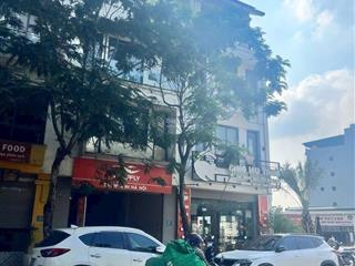 Chủ cần tiền quyết định giảm 1 tỷ đồng, để bánh nhanh căn lk . dt 100m, măt tiền 5m
