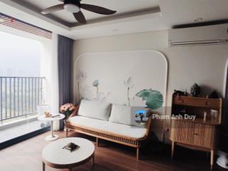 Bán nhanh căn góc 3pn, 102m2, đầy đủ nội thất, tầng đẹp toà n01t5 ngoại giao đoàn