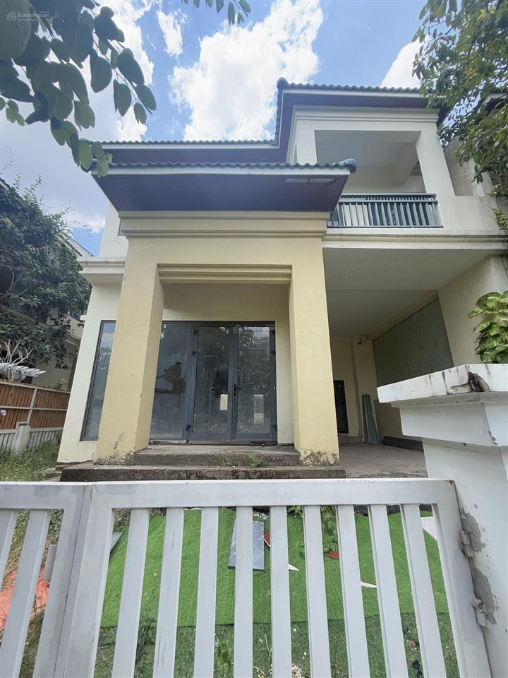 Bán biệt thự đơn lập 200m2 senturia vườn lài an phú đông