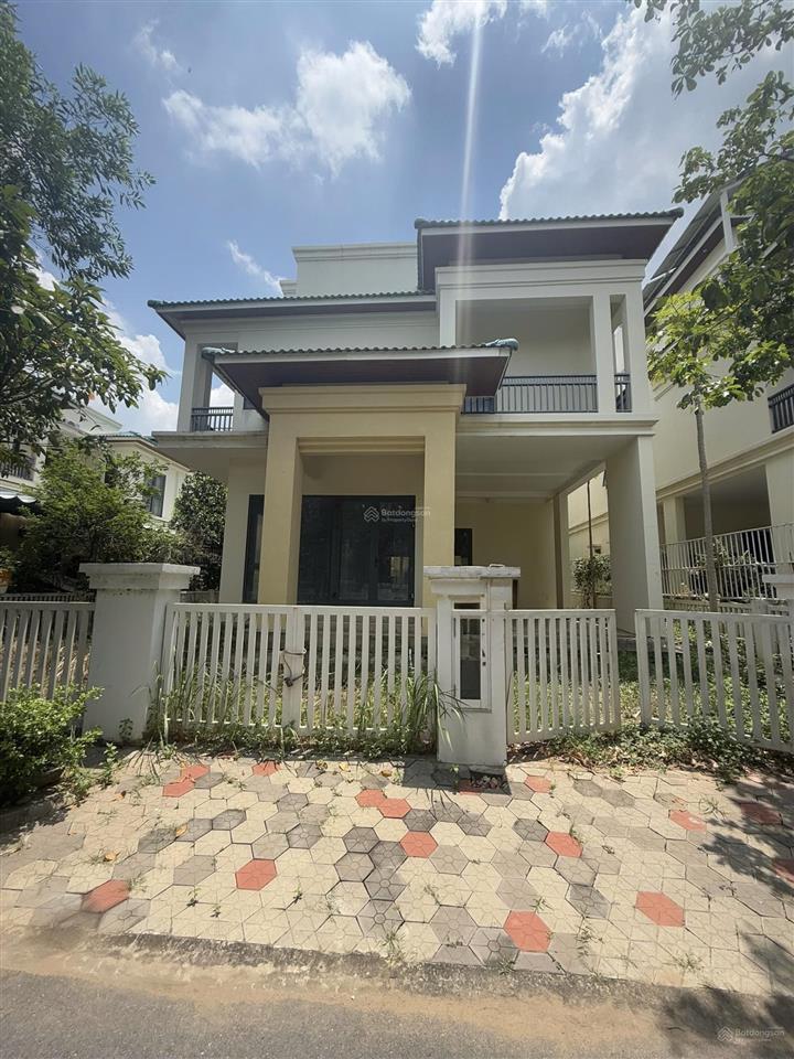 Bán biệt thự đơn lập 300m2 senturia vườn lài, an phú đông