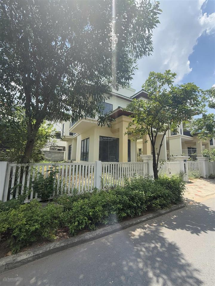 Bán biệt thự đơn lập 300m2 senturia vườn lài, an phú đông