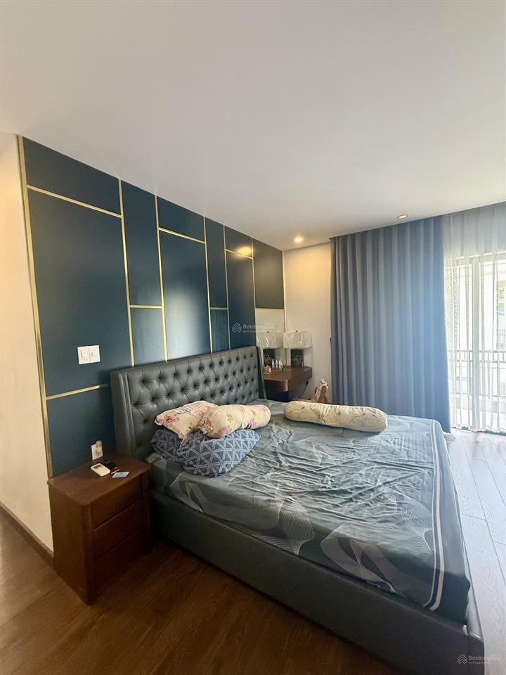 Bán biệt thự senturia 352m có hồ bơi riêng vườn lài an phú đông