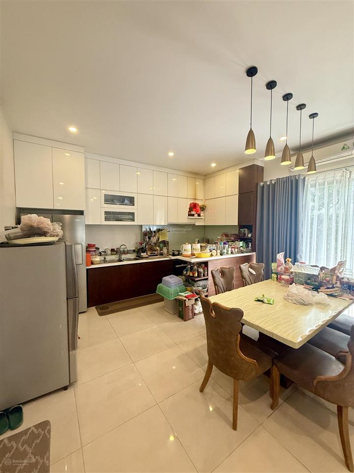 Bán biệt thự senturia 352m có hồ bơi riêng vườn lài an phú đông