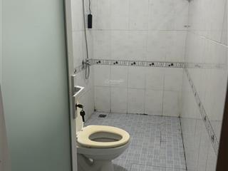 Cho thuê căn hộ peridot căn hộ điện lực q.8
dt 71m2 2phòng ngủ , 2wc nhà trống gần chợ trường h