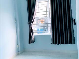 Cho thuê nhà nguyên căn hẻm 258 trần hưng đạo, quận 1. dtsd 64m2