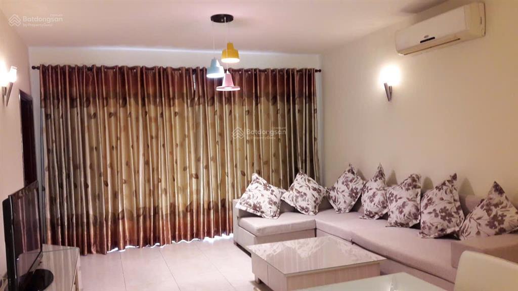 Cần cho thuê căn hộ hùng vương plaza q5 dt 130m2, 3 phòng ngủ, 3 wc, view thoáng mát giao thôn