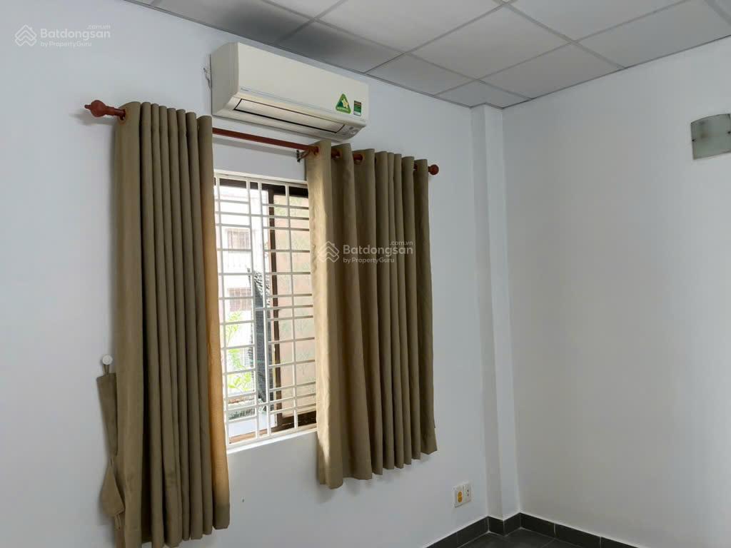 Bán gấp chung cư him lam đồng diều, p4, q8 thang bộ lầu 4