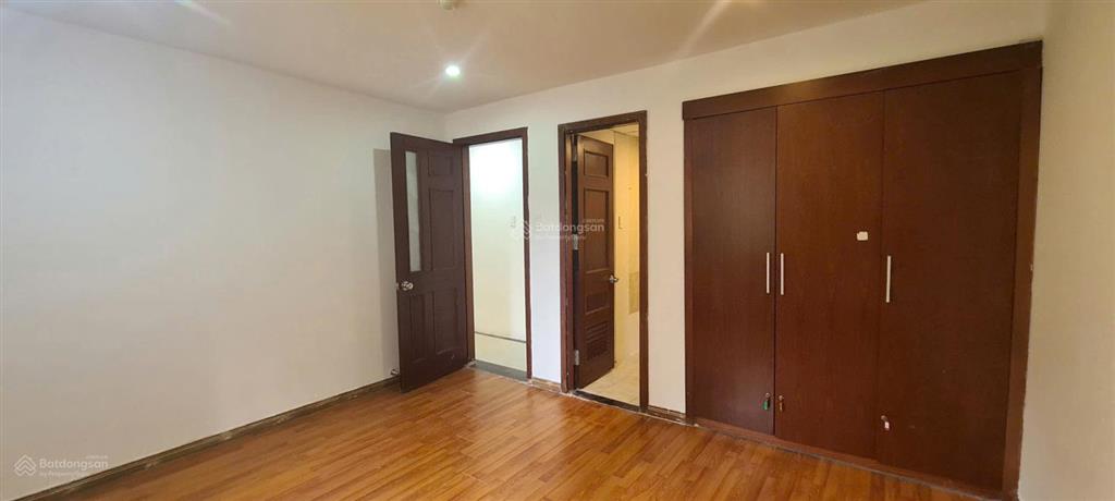 Bán ch trệt samland giai việt tạ quang bửu