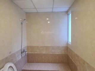 Bán ch trệt samland giai việt tạ quang bửu