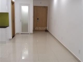 Cho thuê căn góc 2pn 2wc có máy lạnh vào ở liền 11.5tr, gọi ngay 0915 479 ***