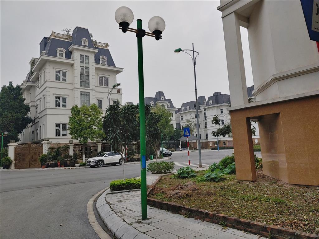 BÁN BIỆT THỰ SONG LẬP KĐT LIDECO TẠI NV4 MẶT ĐƯỜNG 12M (0915458886)