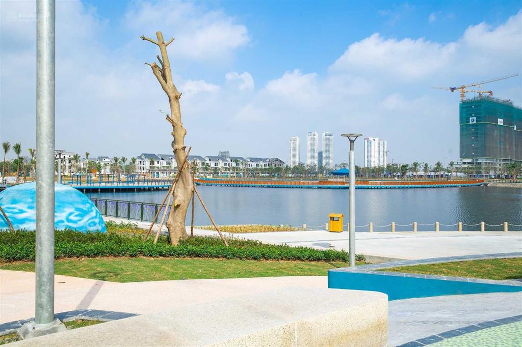 Hàng mới hot. bán căn góc đẹp khu biệt thự an vượng villas, đang cho thuê dòng tiền tốt