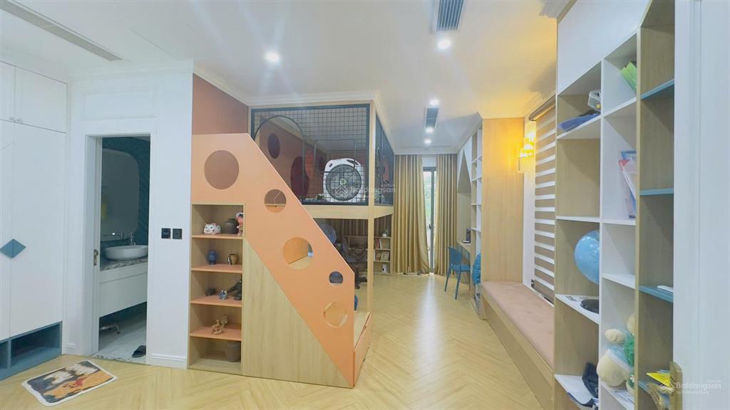 Chính chủ g bán biệt thự 225m2 tại dương nội, hà đông, giá rẻ nhất dự án, view đẹp, cận công viên