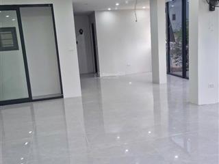 Cho thuê biệt thự 3 tầng dương nội, hoàn thiện mới, full điều hoà, giá 27 triệu/ tháng