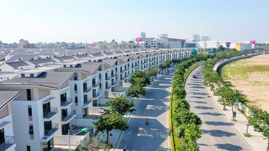 Rẻ  đẹp cho thuê biệt thự  liền kề 10tr, dt 100m2 hoàn thiện, vị trí đắc địa, 0976 883 ***