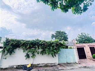 Bán đất mt đường nguyễn ư dĩ, trung tâm thảo điền. dt 9x25m cn 245m2. xây hầm 7 tầng gía 55 tỷ