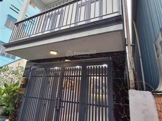 Bán nhàđúc đẹp, mới 100% bình long ngay ngã tư bốn xã. dt 4x12m, đúc 1 tấm 3pn, giá 4.8 tỷ vay 80%