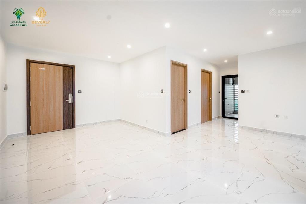 Duy nhất căn 2pn+1 (dt lớn 79m2) đơn giá chỉ 52tr/m2. view sồng đồng naigiảm sốc hơn 1tỷtt 180n