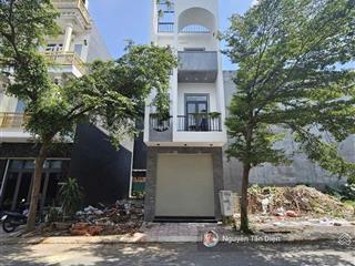 Nhà phố 3 tầng sổ hồng hoàn công kdc phú hồng khang chỉ 4tỷ 8 thương lượng mạnh