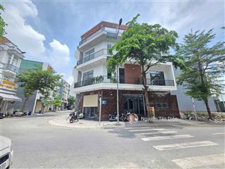 Nhà phố 3 tầng 2 mặt tiền vừa ở vừa kinh doanh