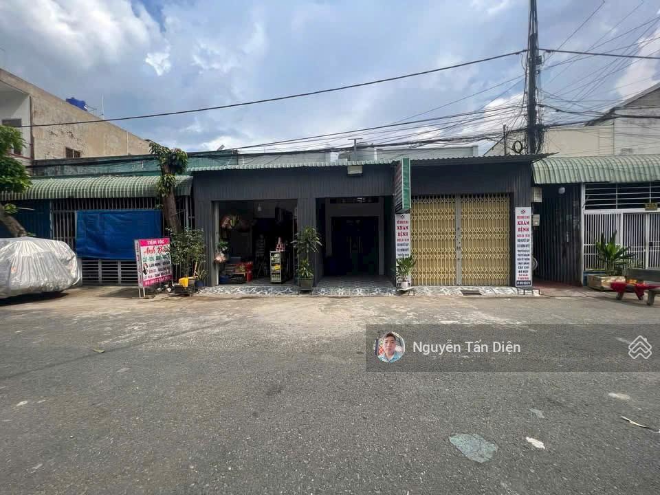 Cặp trọ tân đông hiệp ngay chợ thông dụng ngã tư 550 dĩ an 280m2 chỉ 10 tỷ 5