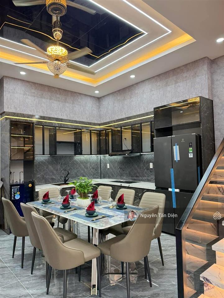 Góc 2 mặt tiền trong kdc an phú tp hồ chí minh tặng kèm full nội thất như hình chỉ 6 tỷ 150