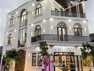 Góc 2 mặt tiền trong kdc an phú tp hồ chí minh tặng kèm full nội thất như hình chỉ 6 tỷ 6