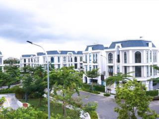Khách ngộp bán lỗ căn nhà 1 trệt 2 lầu giá 2,2 tỷ.  0973 013 ***