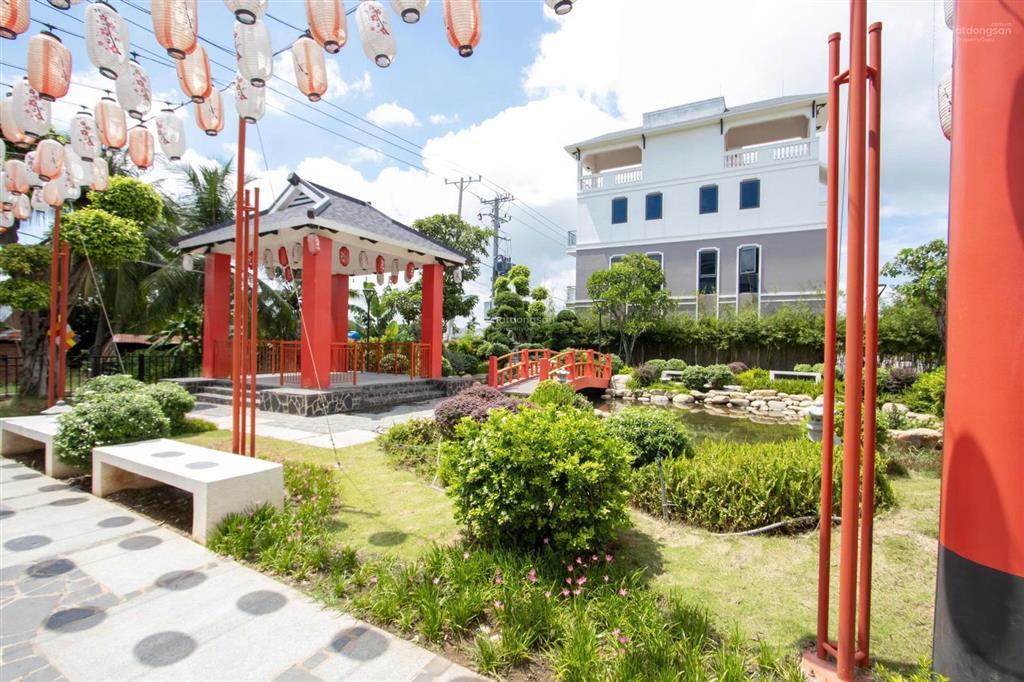 Bán shophouse 4pn, 4wc, 110m2 tại đường 3/2, đức hòa, long an, giá cực chất