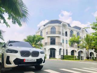 Căn góc 8x20 thanh toán 2 tỷ nhận nhà còn lại góp 24 tháng
