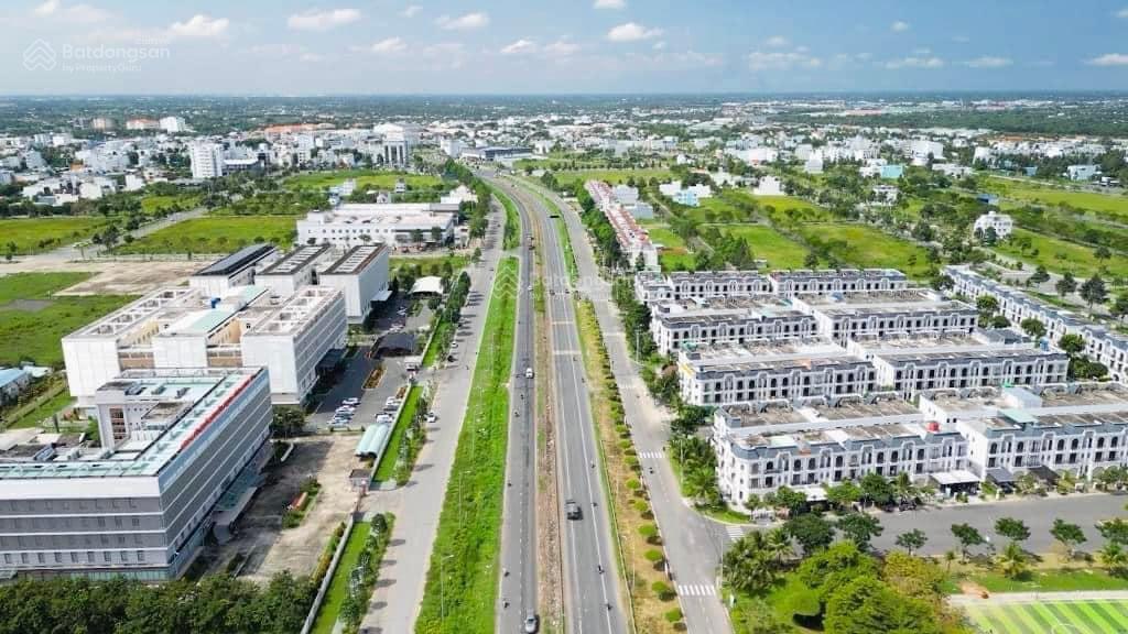 Bán lỗ căn nhà tại lavilla giá 3,399 tỷ giá 100%.  0973 013 ***